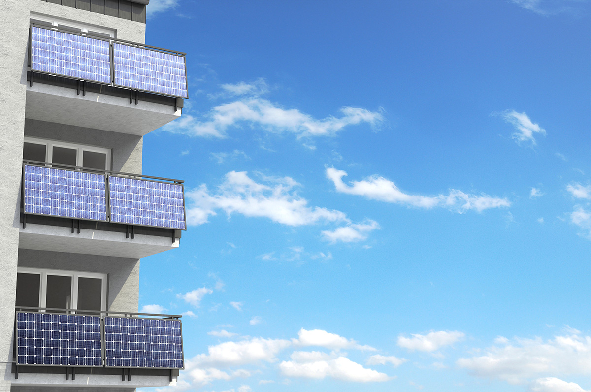 Balkone mit Solarelementen